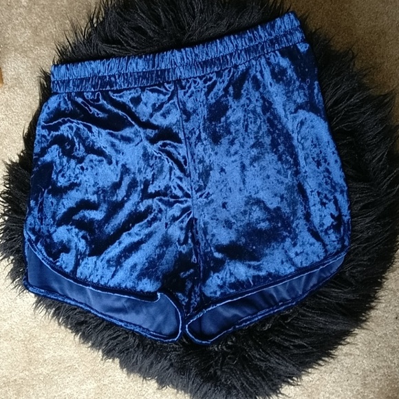 velvet shorts plus size